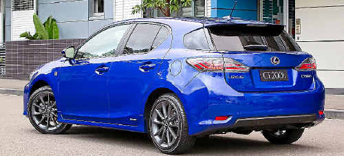 The F-Sport is the fastest-looking of the CT200h range but has the same drivetrain. The F-Sport is the fastest-looking of the CT200h range but has the same drivetrain.